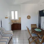 Anna'shouse *