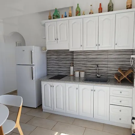 Anna'shouse Agios Loannis
