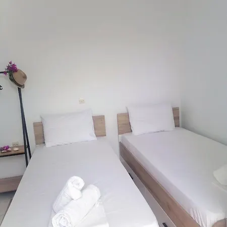 Anna'shouse